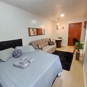 Belo Proximo Ao Consulado Brasil
